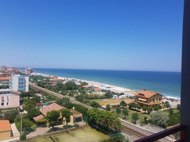 Condominio Cesano Mare Marotta Esterno foto